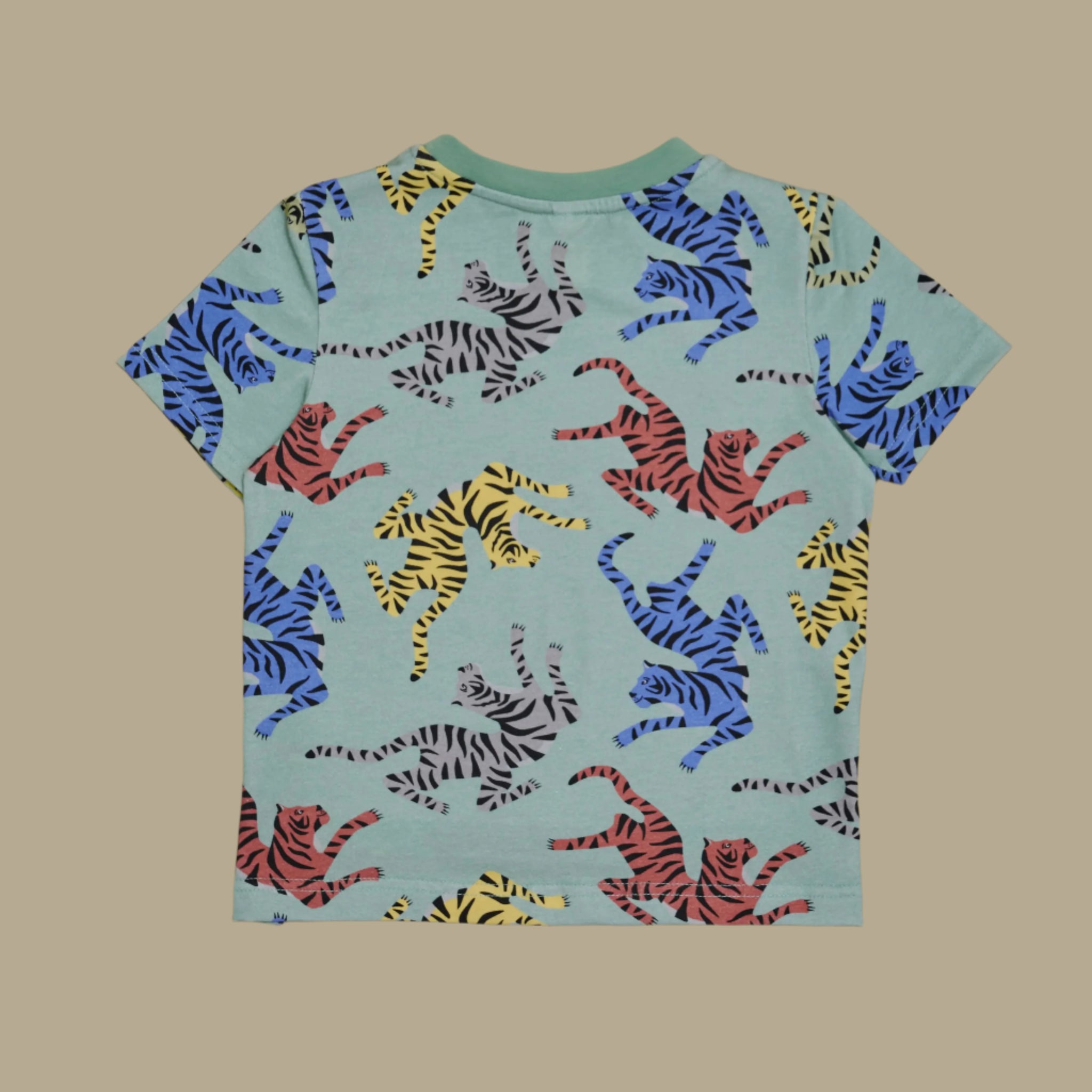 Back view of the Tiger Print UPF50+ kids t-shirt from SunKin—featuring a relaxed dropped hem for easy movement and full coverage.